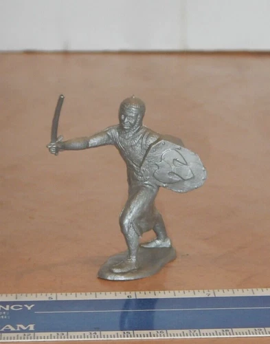 ORIGINAL 1956 MARX ROBIN HOOD PLAY SET 60MM KNIGHT FIGURE #7
