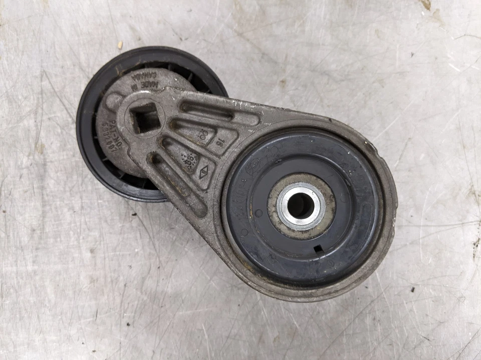 Serpentine Belt Tensioner From 2000 Chevrolet Blazer  4.3 - Image 3 of 4