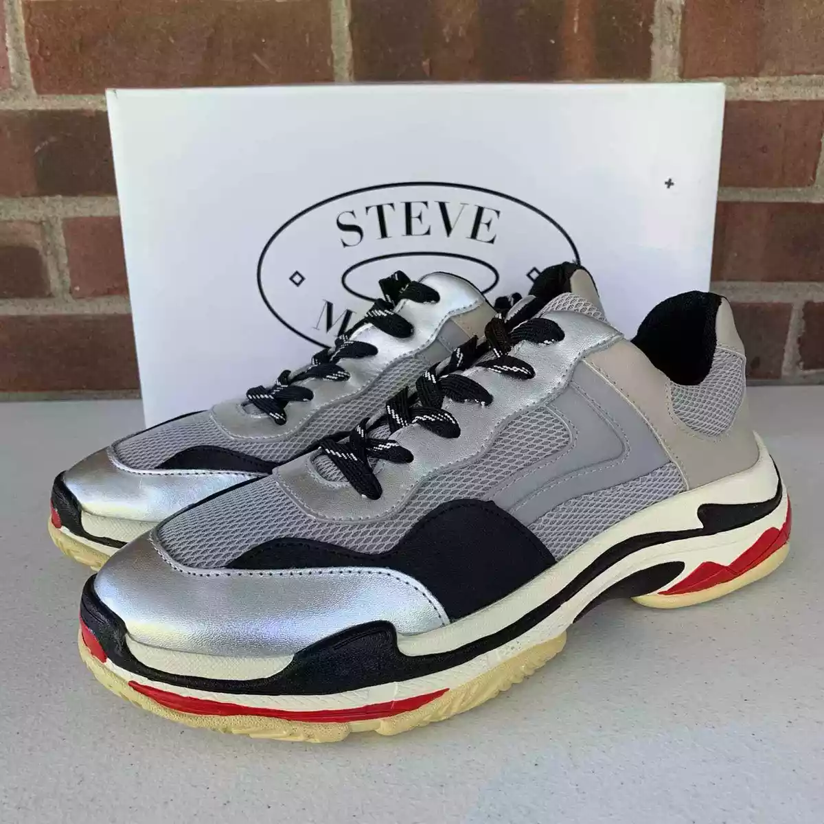 Steve madden nassau best sale sneakers