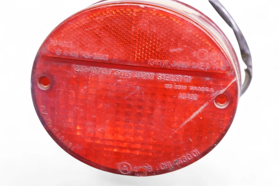  Luz trasera Kawasaki H2 H1 Z1 S3 S2 S1 funda lente lámpara base K82 *AH21 Foto 2 de 4