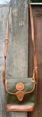 Vintage Dooney & Bourke Grün/Hellbraun Kiesel Leder Kleine Schultertasche Damen.