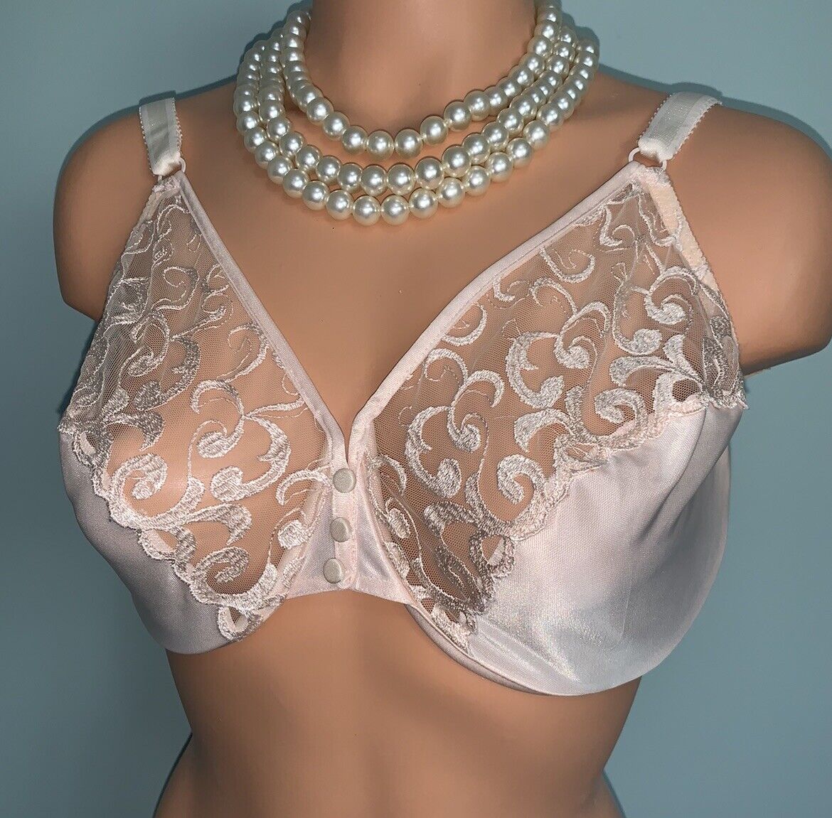 Vanity Fair Bra 34B, Pink Shiny Satiny, Unlined, Underwire, Style 75-142 -   Hong Kong