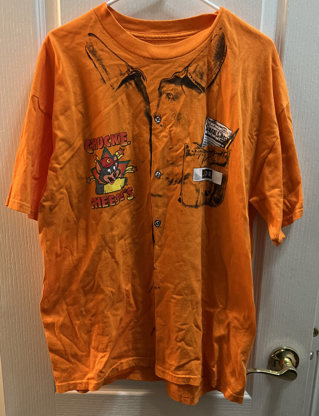Chuck E Cheese’s Adult XL Logo T-Shirt Joe Costume Worker Halloween Costume
