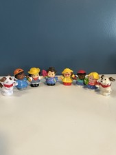 Fisher Price Little People Lot Of 8 Random People  Dogs Figures Toys 2002-2008
