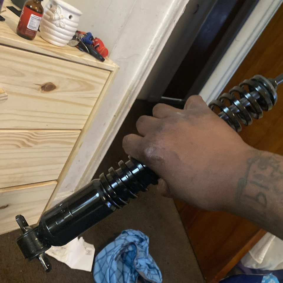 Conjunto de amortiguador delantero y muelle helicoidal para Mercury Grand Marquis FX381GM Foto 4 de 4