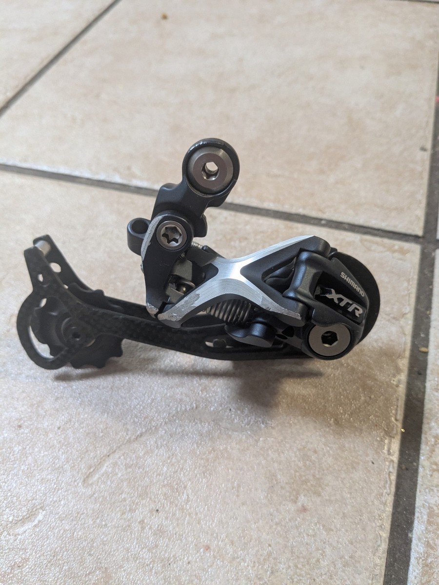 Shimano XTR M972 Carbon 9 Speed Rear Derailleur C011 for sale