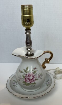Vintage Underwriter Laboratories Water Pitcher Basin Table Lamp Pink Roses Works