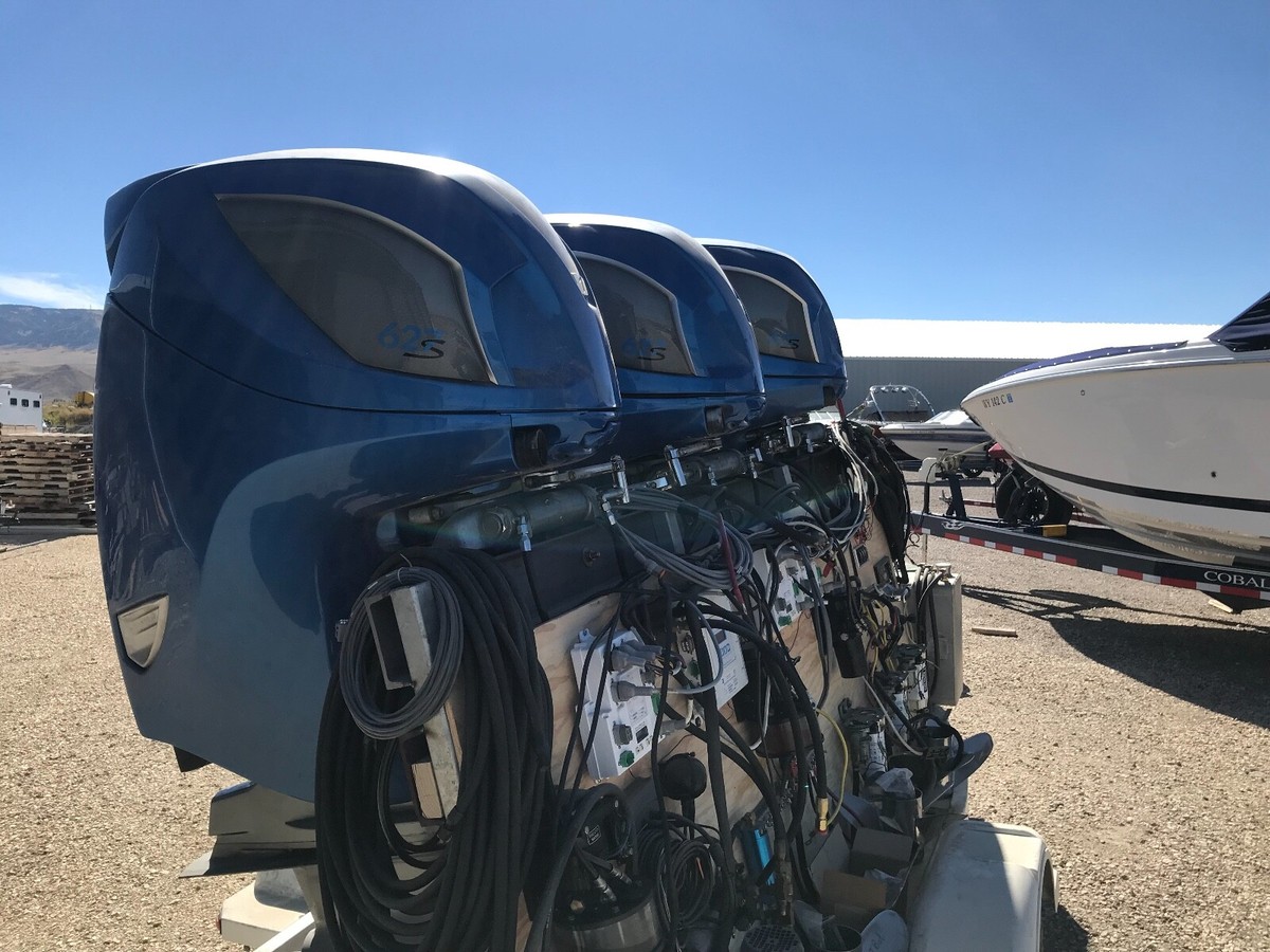 SEVEN 7 MARINE 627 OUTBOARDS SET OF 3 WITH ALL RIGGING OWNED BY