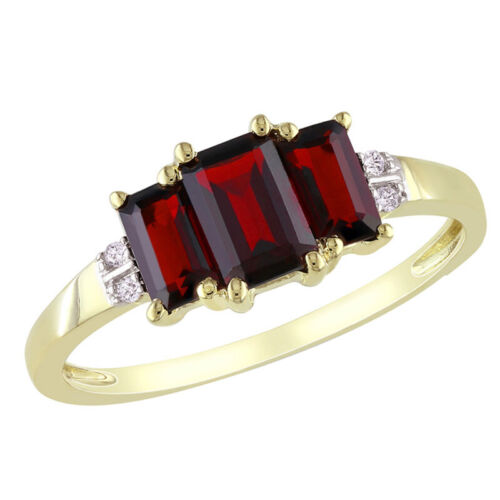 Three Stone Ring 10K Yellow Solid Gold Simulated Garnet & Diamond Accent - Picture 1 of 2