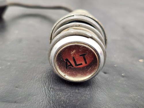 LOT OF MISC BULBS SOCKETS COVERS HOUSINGS AND PIGTAIL PLUGS TRANS ALT - Picture 2 of 10