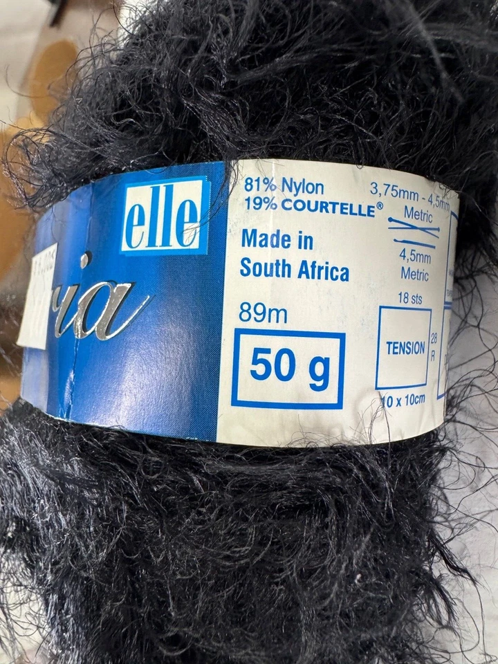 ELLE Lussuria Soft Faux Mohair Yarn Set of2 50g Skeins Nylon/Courtelle Blend NEW - Image 2 of 4