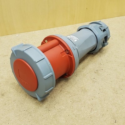 Mennekes 460C7W Watertight Pin & Sleeve Receptacle 60 Amp 480VAC - NEW