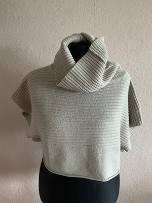 süßer kurzer Rollkragenpullover von G Couture in Größe S - Oversize