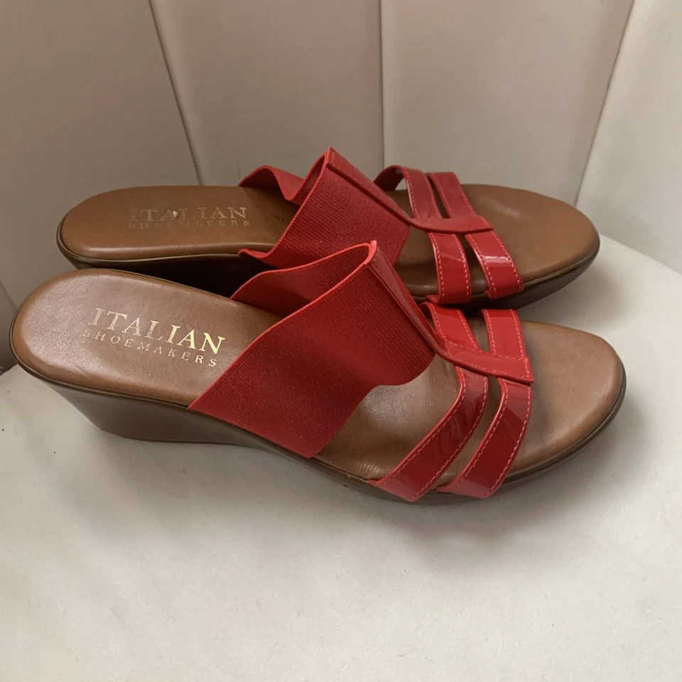Italian Shoemakers Red Wedge Size 10 Ladies Slip On Sandals - Image 3 of 4