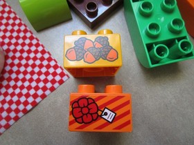 Lego DUPLO My Town Birthday Picnic 10832 Retired 2017 w/ Box +Minifigs *READ*