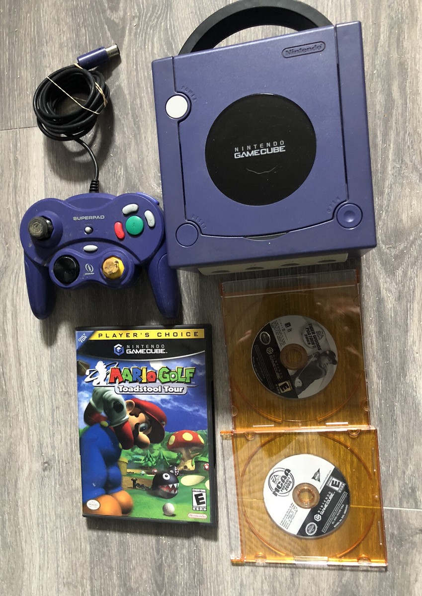 Nintendo GameCube Console Purple for Parts/Not Working Mario