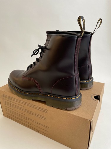 1460 slip resistant atlas leather lace up boots