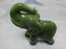 KA2006-Malchit Elefant Höhe15 cm Breit 17 cm Gewicht 950 Gramm