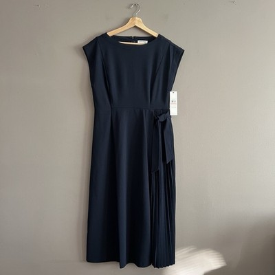 calvin klein cap sleeve pleated side midi dress Calvin Klein Women's Dress Cap Sleeve Midi Dress with Seam Detail Black 2  at Amazon Women's Clothing store