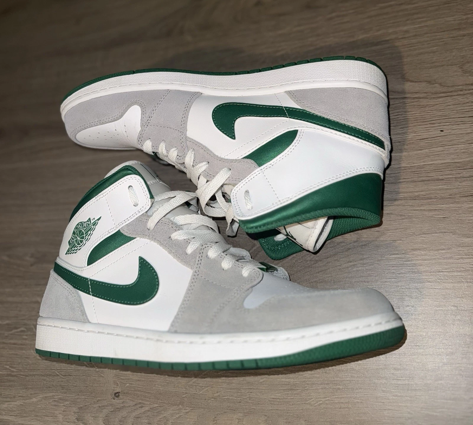 Nike Air Jordan 1 grigio medio pino