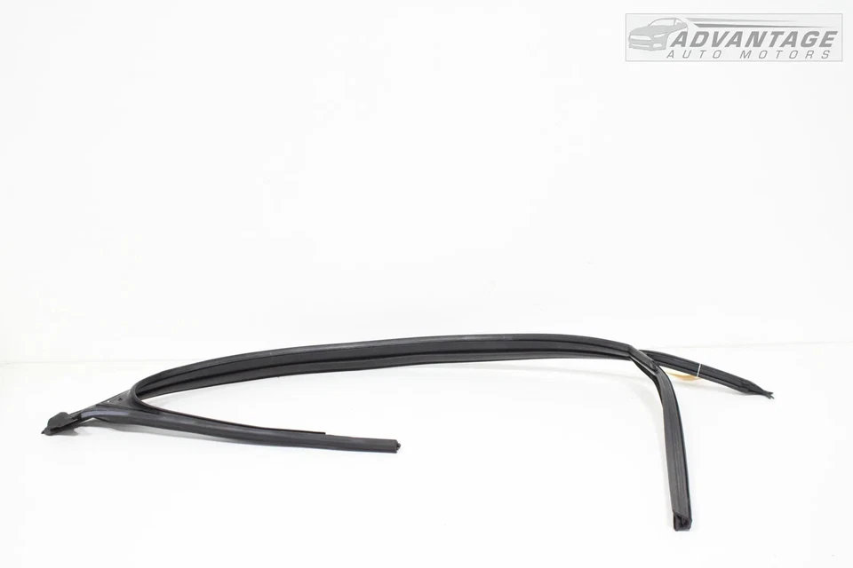 AUDI A3 QUATTRO 2015-2020 8V sedán puerta delantera izquierda ventana canal sello OEM Foto 2 de 4