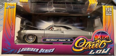 Jada Toys STREET LOW 1967 SILVER Chevy Impala SS LOWRIDER Jada Toys STREET LOW 1967 SILVER Chevy Impala SS LOWRIDER
