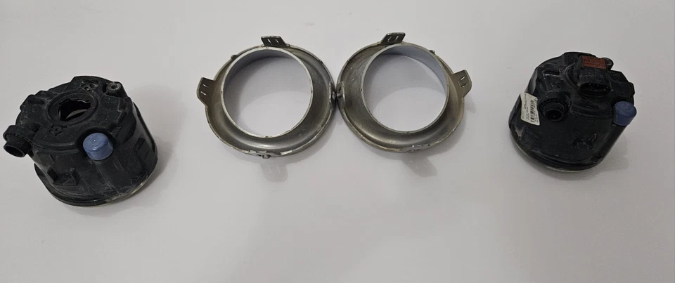 Infiniti QX56 QX80 OEM Fog Lamp Trim Chrome Bezel Finisher Front Left & Right Foto 2 de 4