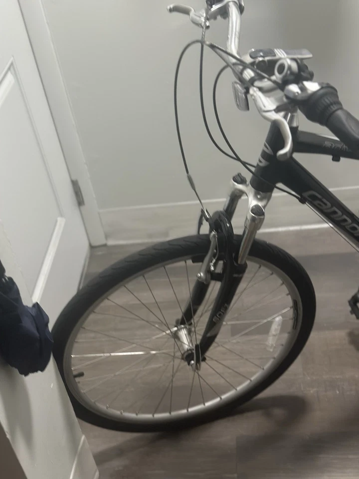 Bicicleta de carretera Cannondale Adventure Foto 4 de 4