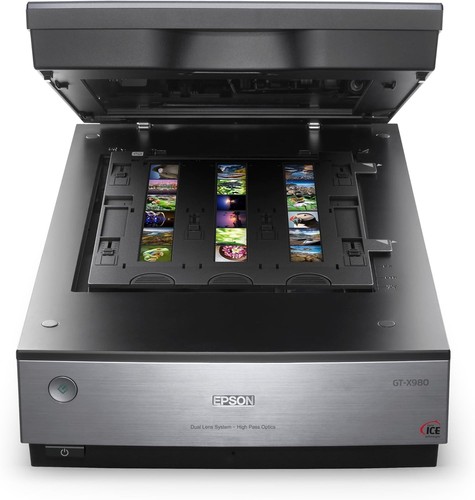 Epson Proselection EPSON GT-X980 High Quality Scanner Real 6400 dpi AC 100V - Picture 4 of 8