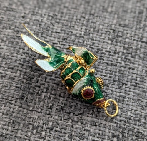 Vintage Chinese Cloisonne Enamel Articulated Koi Fish Pendant Charm Keyring - Picture 6 of 7
