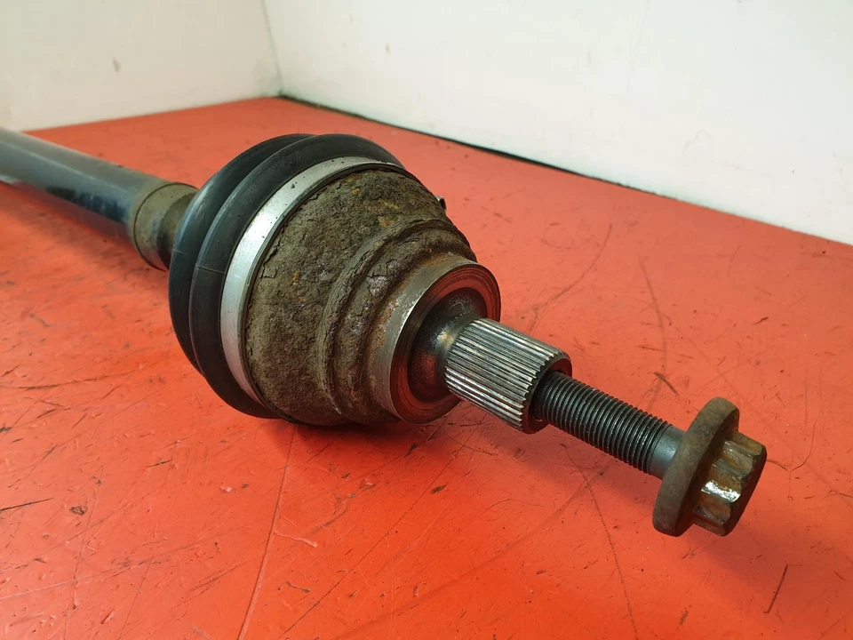 VOLKSWAGEN PASSAT CC EJE DE TRANSMISIÓN LADO DEL CONDUCTOR FUERA DE JUEGO 2013 2,0 L DIÉSEL MANUAL CFFB Foto 2 de 4