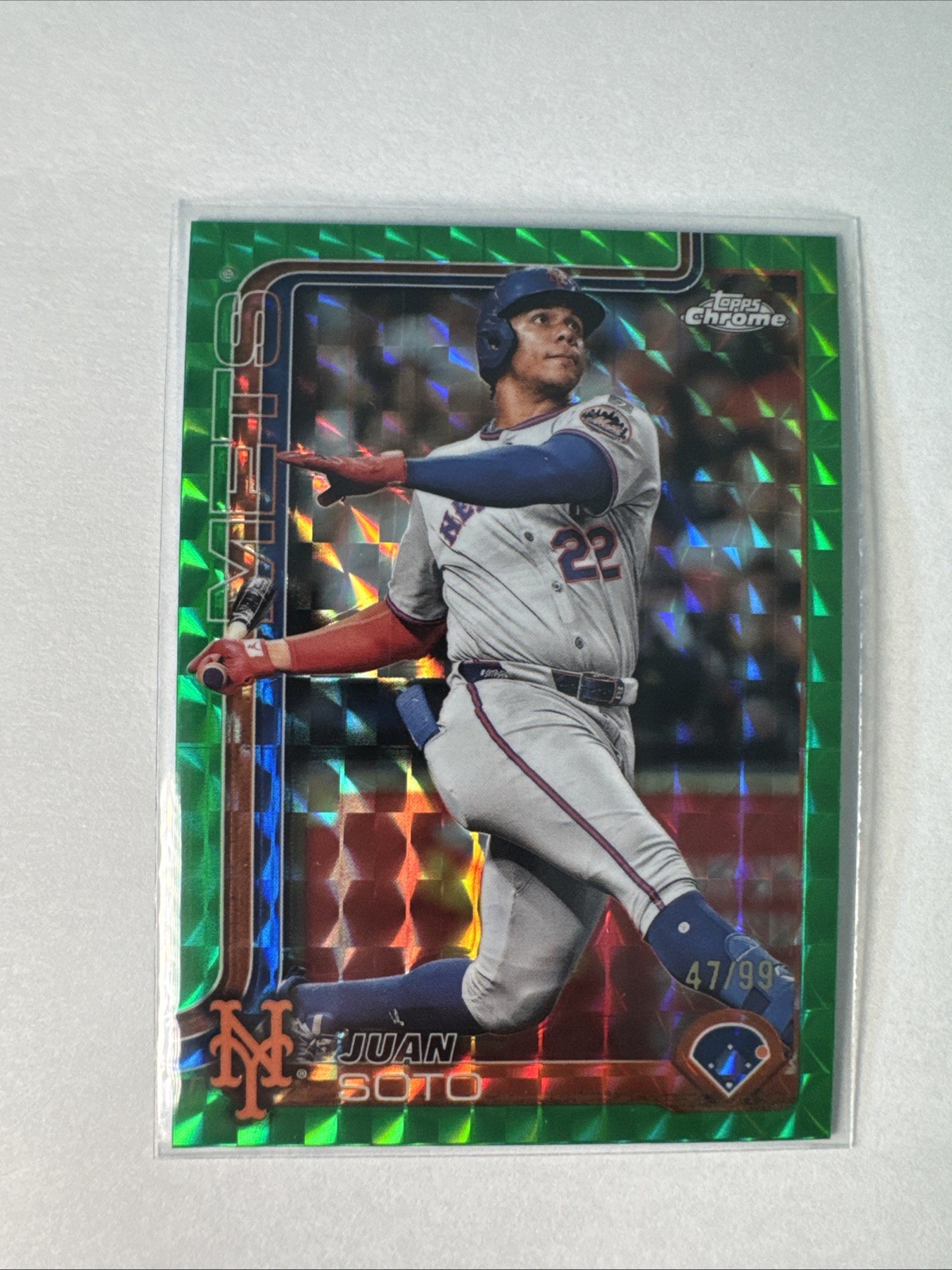 2025 Topps Chrome - #200 Juan Soto Green Geometric #47/99