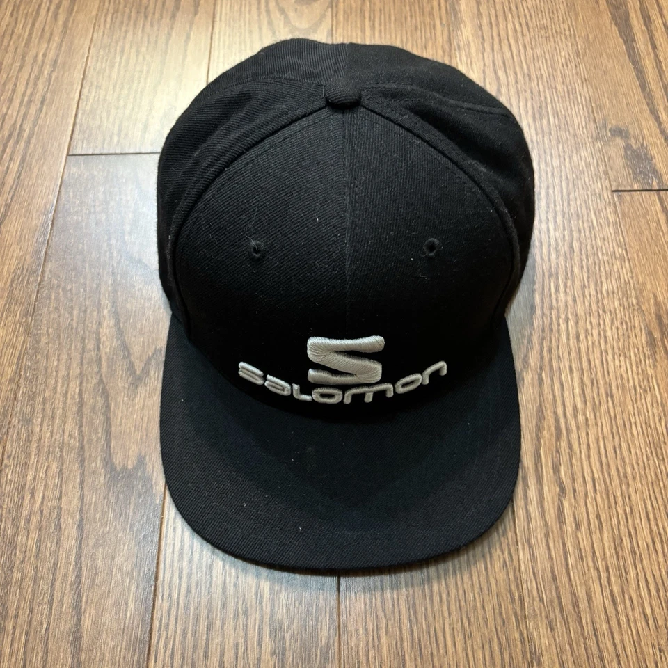 Salomon SnapBack Hat Black Flat Brim Ski Snowboard Hiking Outdoors - Adult - Image 3 of 4