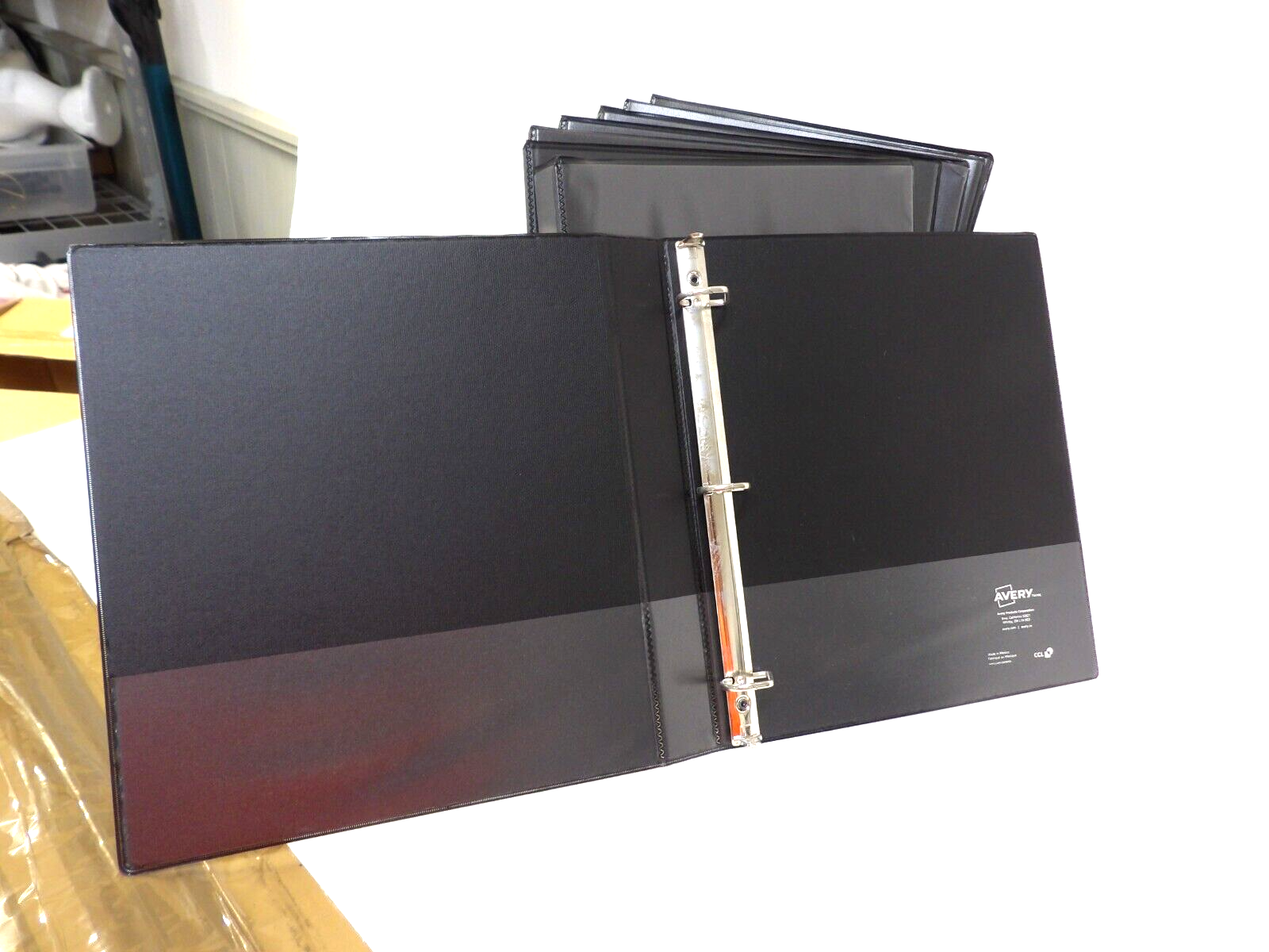 Avery 3ring binders 1" inch (Lot of 8) eBay