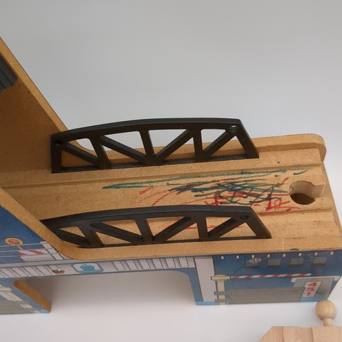 Imaginarium Thomas The Train & Friends Magnetic CRANE Bridge Plus Extras! - Picture 2 of 9