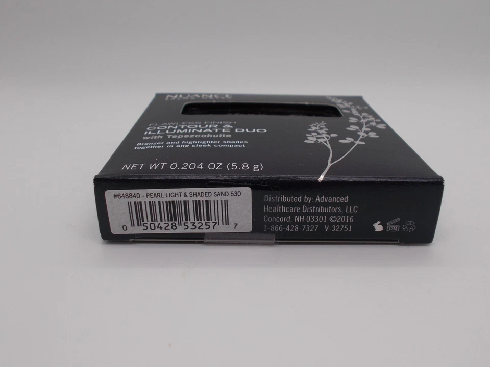 Nuance Salma Hayek Acabado Impecable Contorno e Iluminar Dúo Perla Luz Arena NUEVO Foto 2 de 2