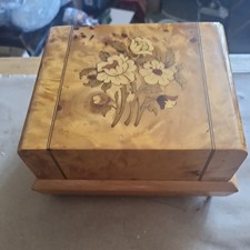 Vintage Italian Cigarette Box - Cantelevered Inlayed Wood Musica boxl & Footed