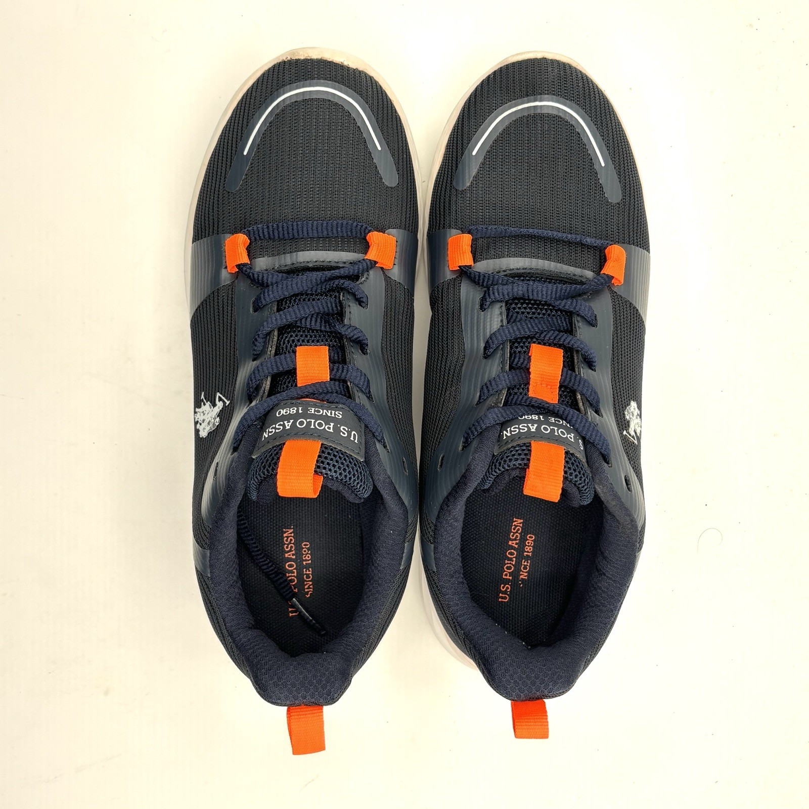 Women’s  US Polo Assn Sneakers Black Size 5M (RARE) Very Light. image 7
