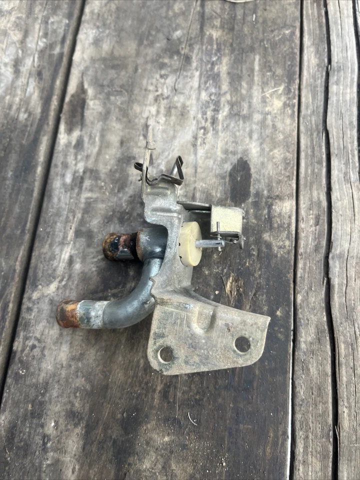Toyota Pickup 1979-1983 2x2/4x4 válvula de control de calefacción OEM funciona probado Foto 4 de 4