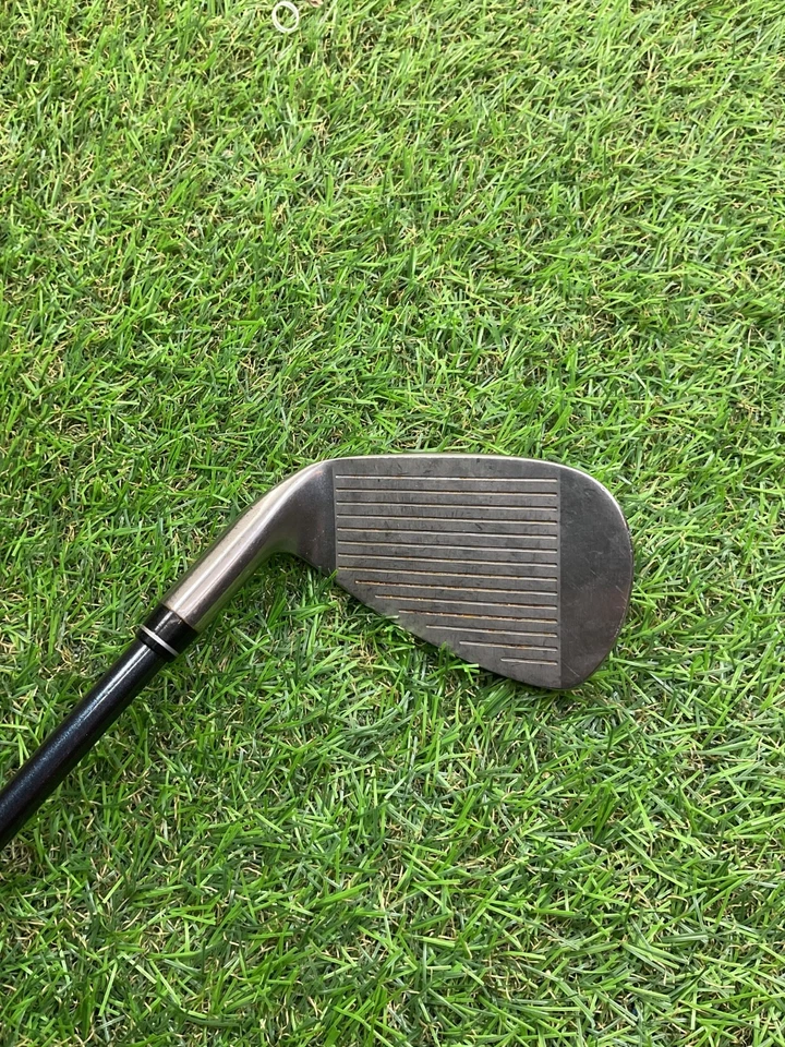 Yonex V-mass 320 9 Iron - Image 2 of 4