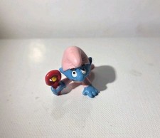 Vtg 1984 PEYO Schleich Smurfs Crawling Baby Smurf Pink PJS w/Rattle PVC Figure