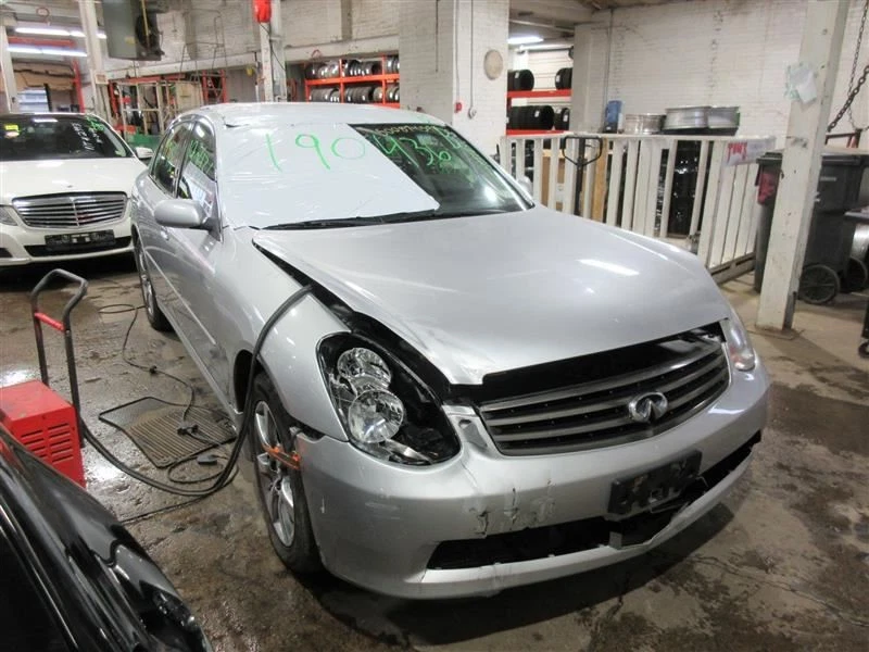 FRONT DOOR WINDOW SWITCH Infiniti G35 2005 05 2006 06 Left 1010432 - Image 4 of 4