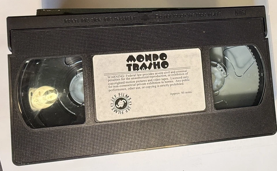 Mondo Trasho VHS John Waters Divine Rare Cult Movie OOP Substance EX RARE - Image 4 of 4