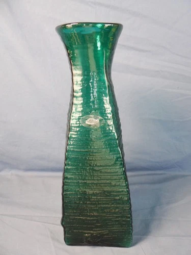 BLENKO Art Glass 14.75" TALL SQ. TEXTURED EMERALD GREEN VASE POSSIBLY JOEL MYERS