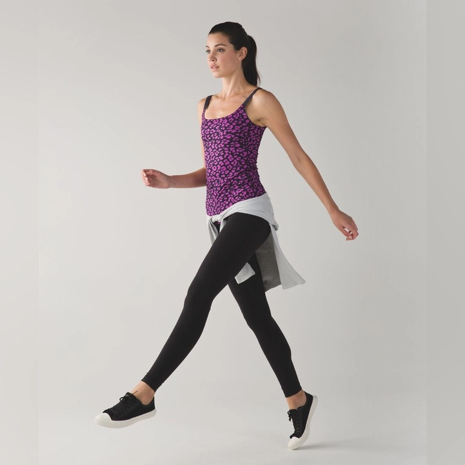 Lululemon Barre None Tank in Mini Cherry Cheetah Ultra Violet Size 4.