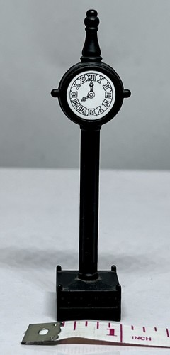 Dept 56 Snow Village BLACK Metal Town Clock #51101 Not A Working clock! - Picture 3 of 6