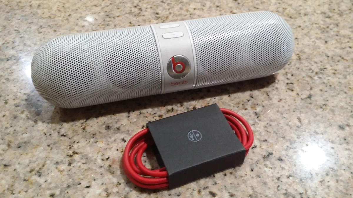 Beats on sale pill speaker