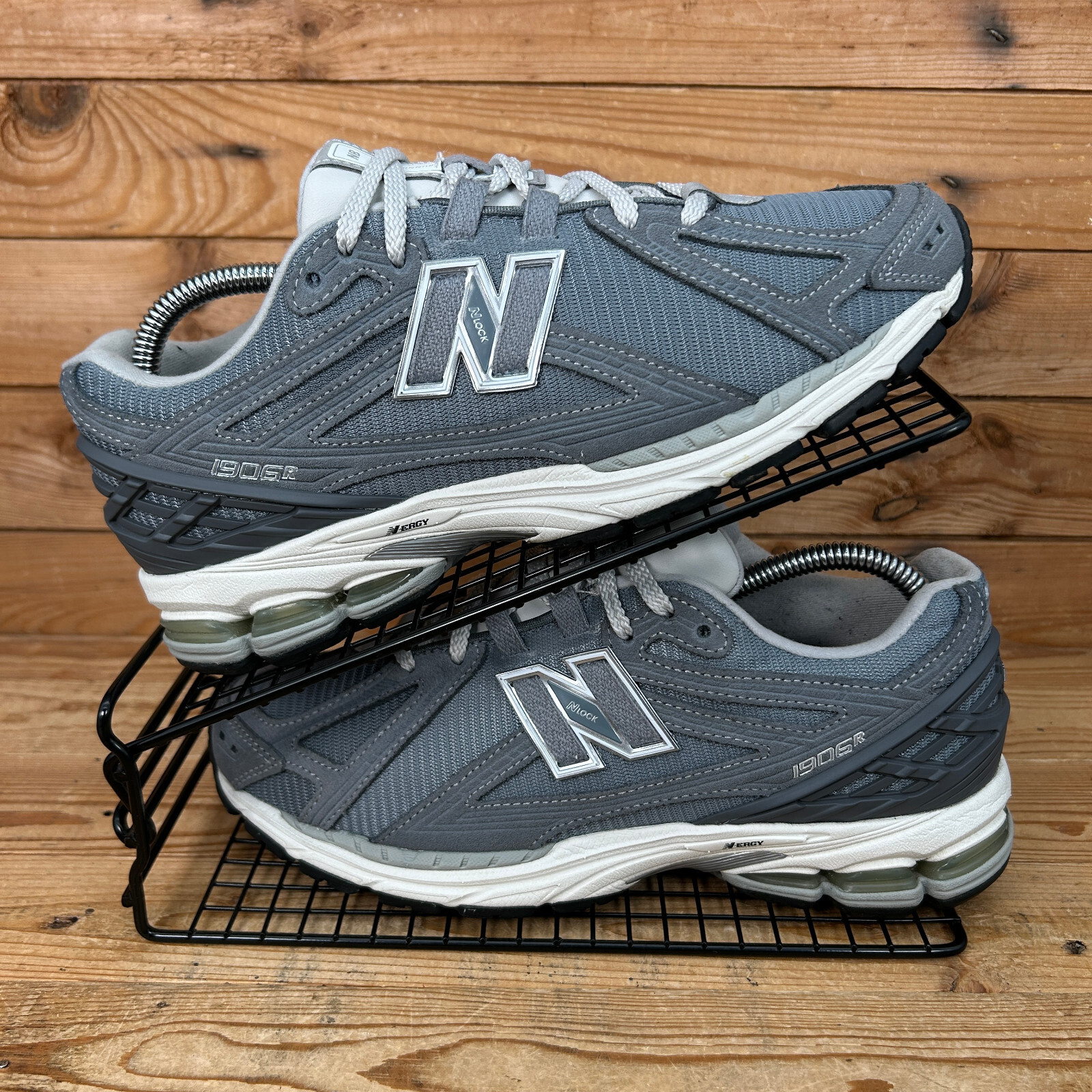 New Balance 1906R Trainers Mens UK 6.5 Titanium Grey Suede Mesh Running Shoes NB New Balance 1906R Trainers Mens UK 6.5 Titanium Grey Suede Mesh Running Shoes NB