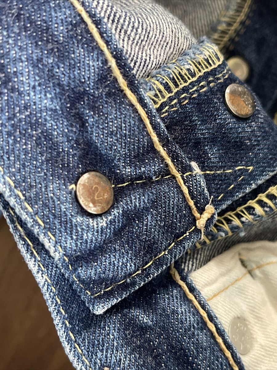 Vintage 1960s LEVIS 501XX Big E Redline Selvedge Blue Jeans Vintage 1960s LEVIS 501XX Big E Redline Selvedge Blue Jeans