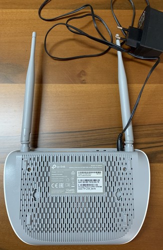 Modem router TP-link model:TD-W9970 300 Mpbs - Afbeelding 2 van 3